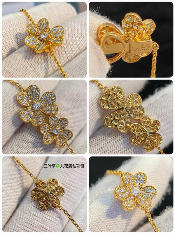Van Cleef & Arpels necklace 03lyh49 (1)