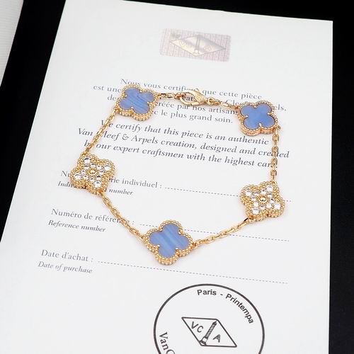 Van Cleef & Arpels bracelet 12lyh38 (1)