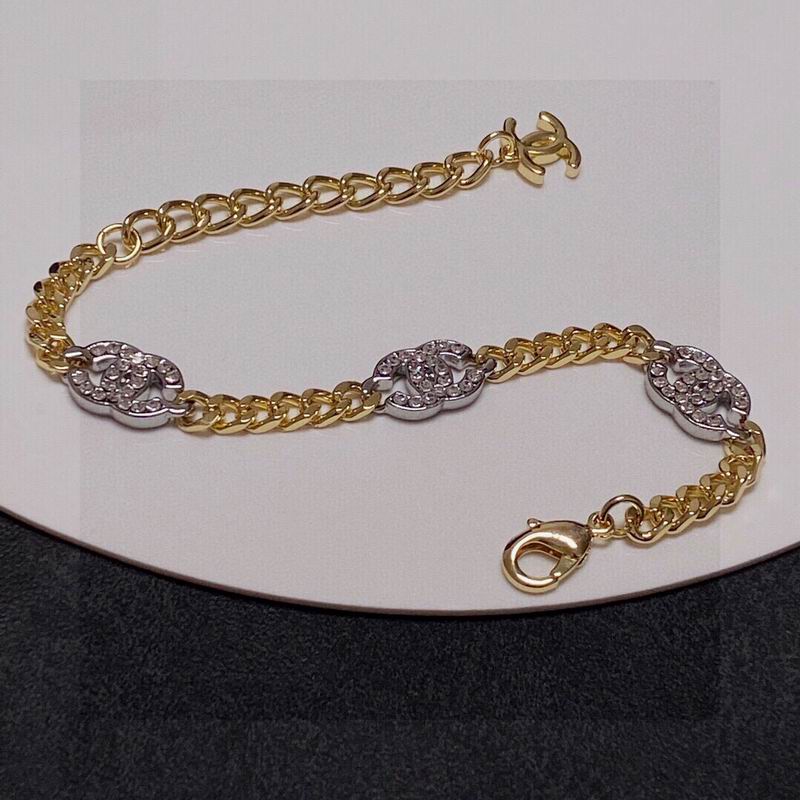 Chanel bracelet 1lyx36 (9)