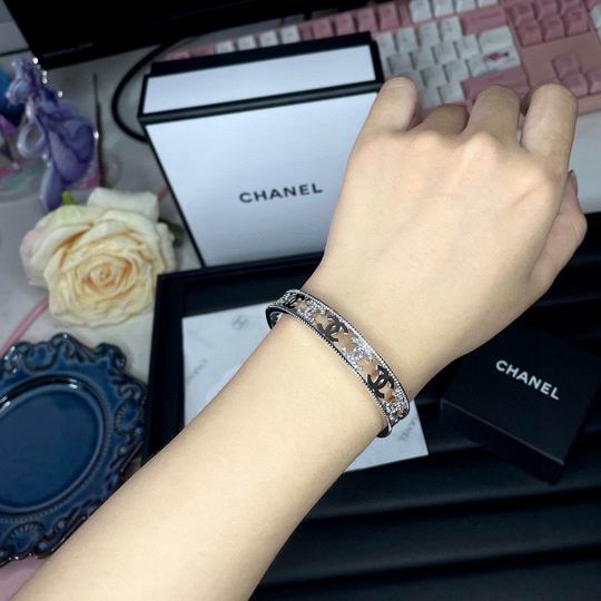 Chanel bracelet 11lyh126 (1)