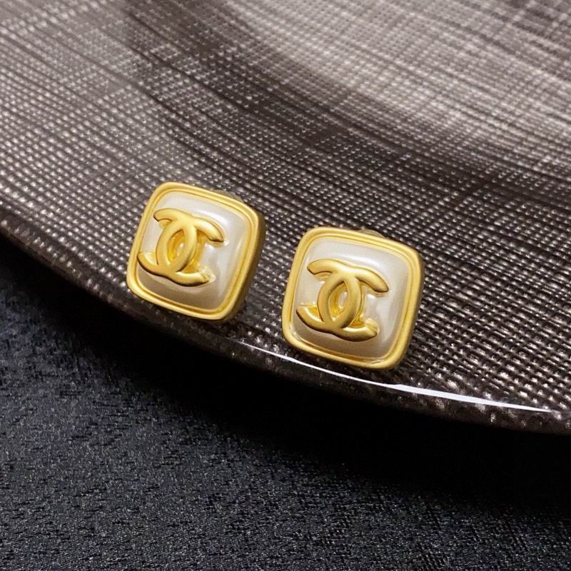 Chanel Earring 07yxh21 (1)