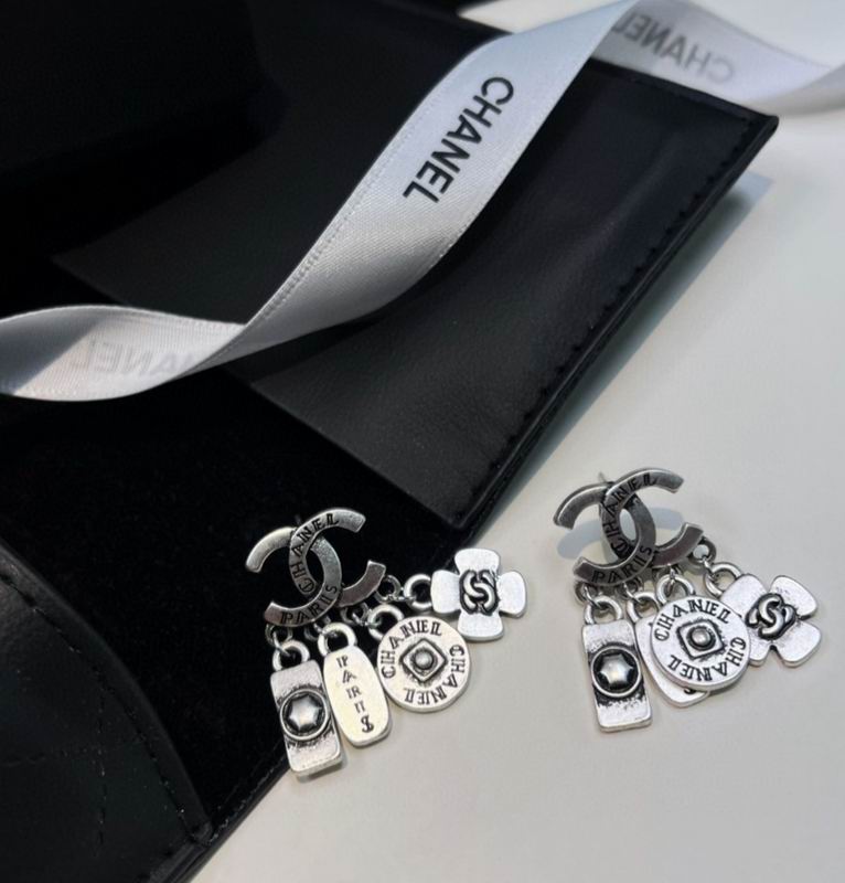 Chanel Earring 07yxh45 (1)