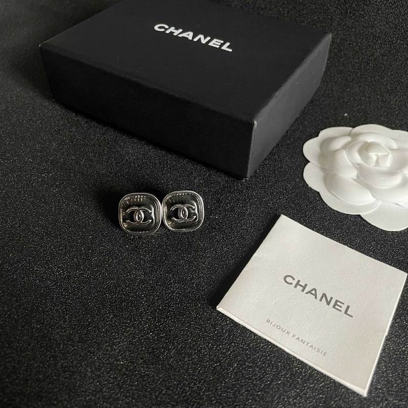 Chanel Earring 07yxh77 (1)