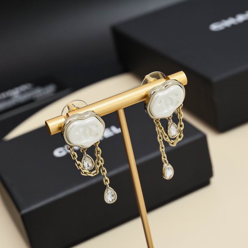 Chanel Earring 06yxh29 (1)