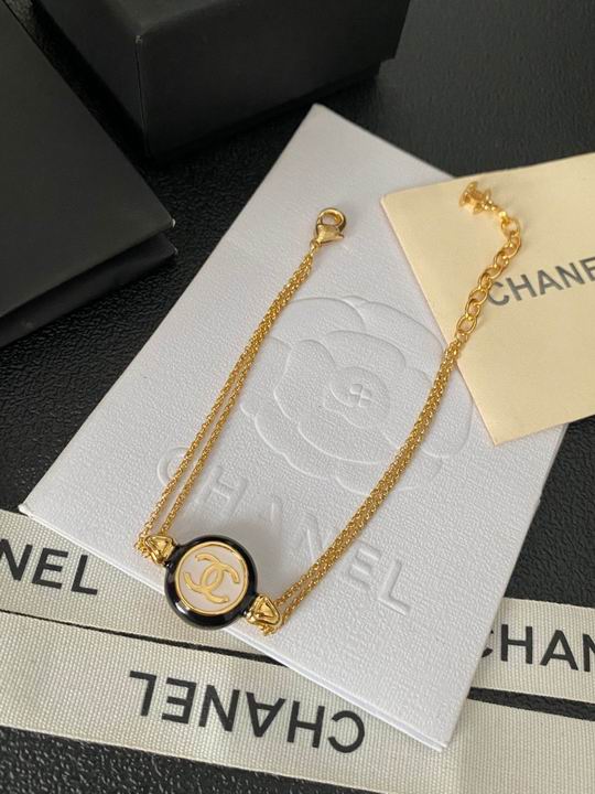 Chanel bracelet 11lyh102 (1)