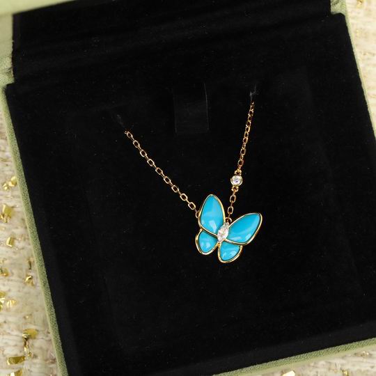 Van Cleef & Arpels necklace 05lyh35 (1)