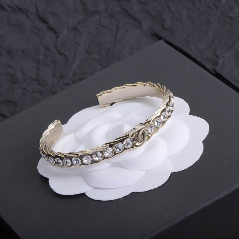 Chanel bracelet 3lyx63 (6)