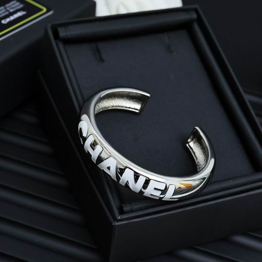 Chanel bracelet 01lyh79 (1)