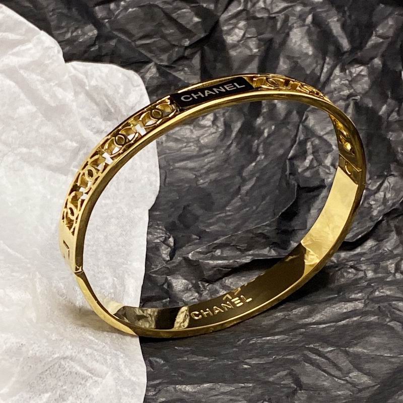 Chanel bracelet 3lyx61 (9)