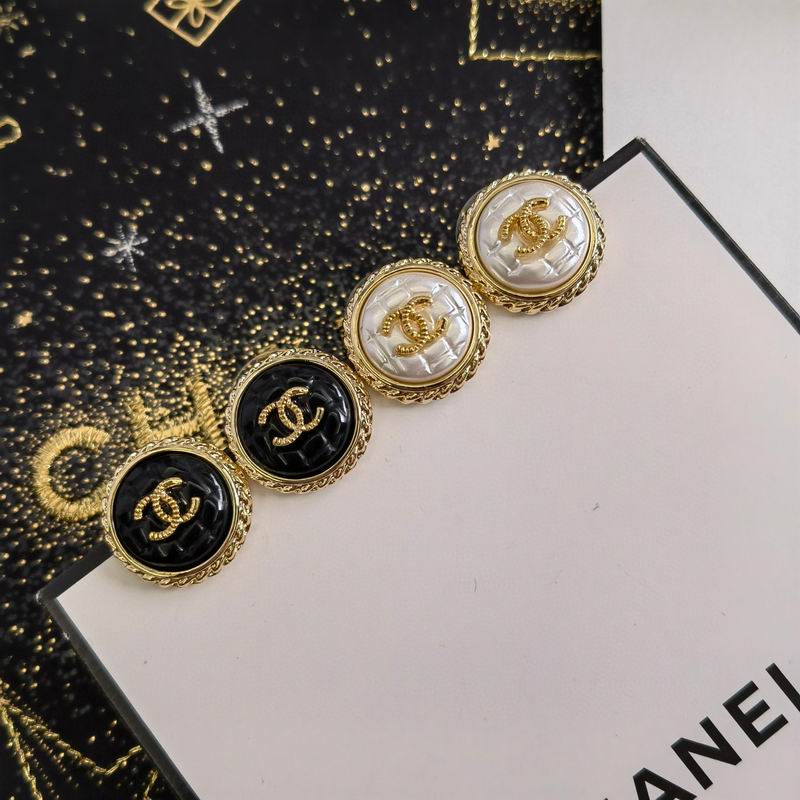 Chanel Earring 07yxh57 (1)