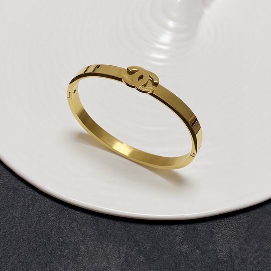 Chanel bracelet 11lyh127 (1)