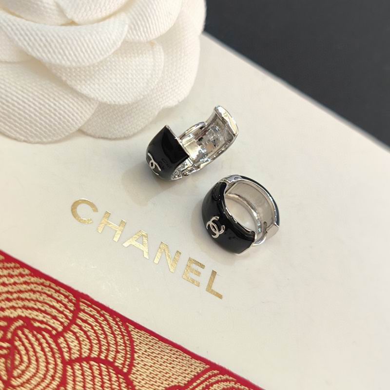 Chanel Earring 07yxh47 (1)
