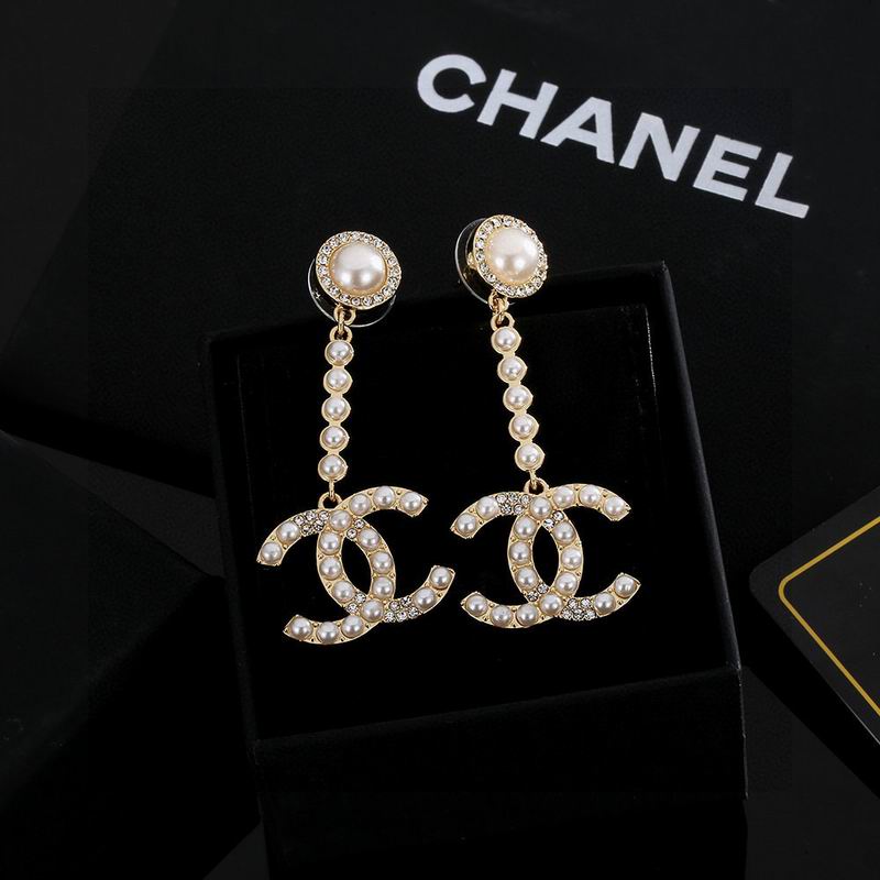 Chanel Earring 06yxh70 (1)