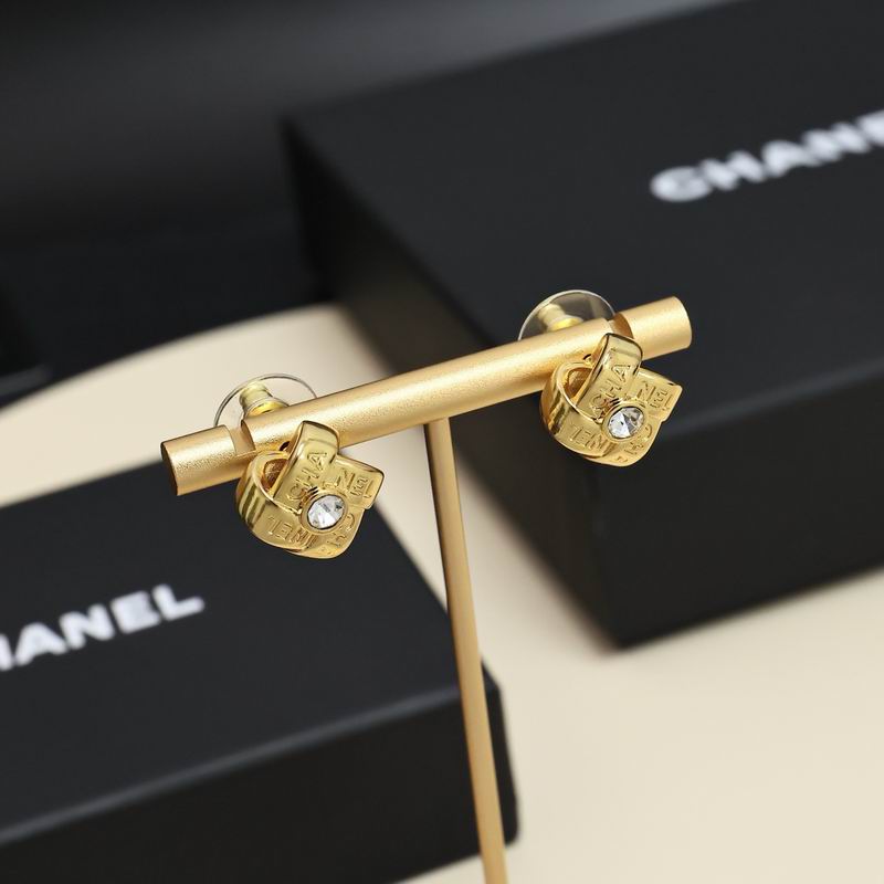 Chanel Earring 06yxh49 (1)