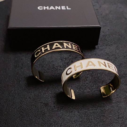 Chanel bracelet 12lyh26 (1)