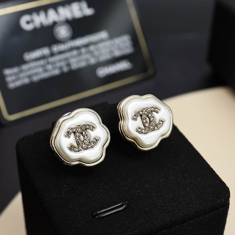 Chanel Earring 06yxh30 (1)