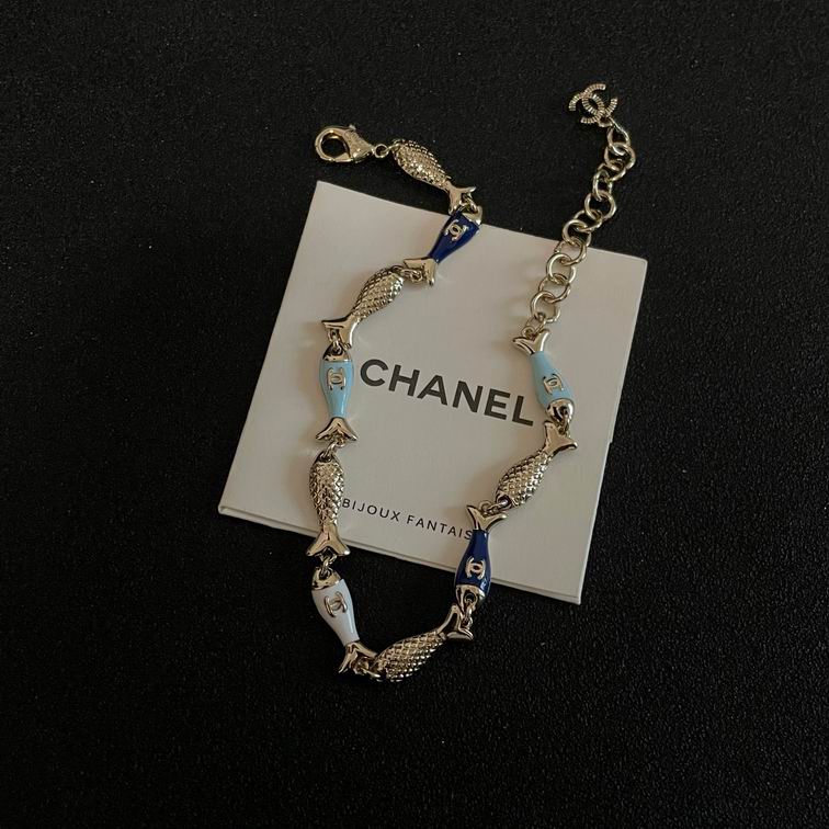 Chanel bracelet 12lyh21 (1)