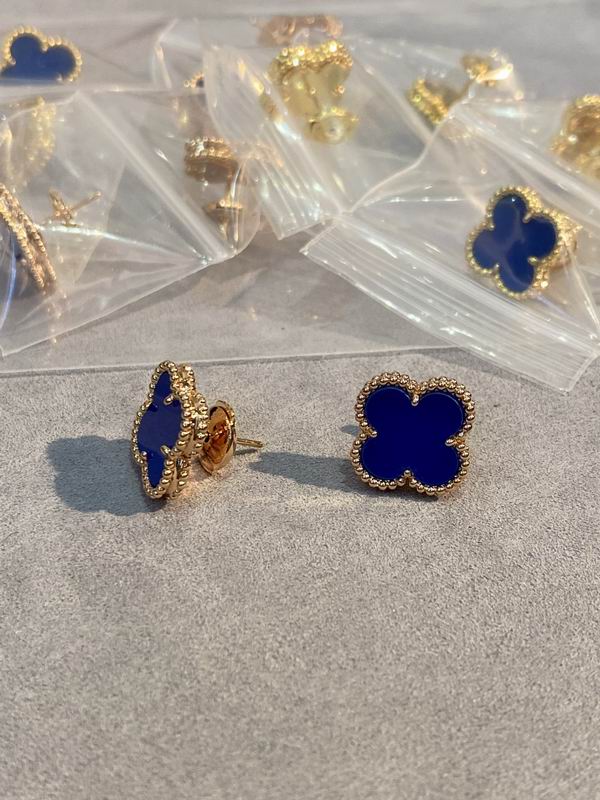 Van Cleef & Arpels earring 03lyh38 (1)