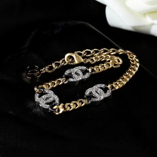 Chanel bracelet 12lyh70 (1)