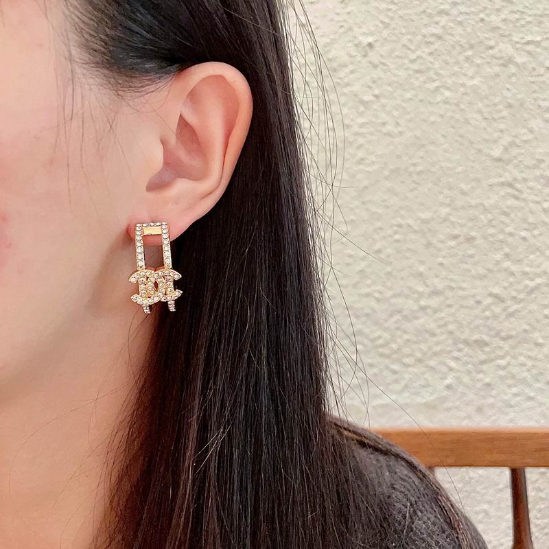 Chanel Earring 07yxh90 (1)