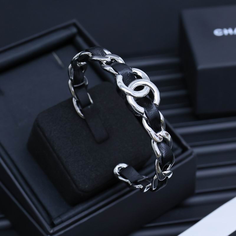 Chanel bracelet 05yxh19 (1)