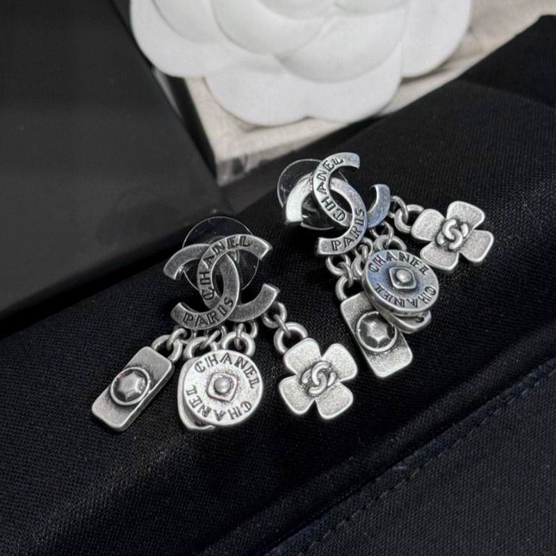 Chanel Earring 06yxh42 (1)