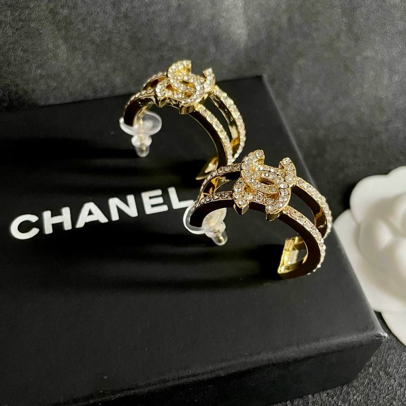 Chanel Earring 07yxh90 (1)