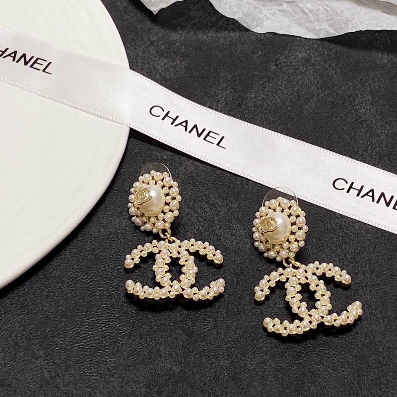 Chanel Earring 06yxh83 (1)
