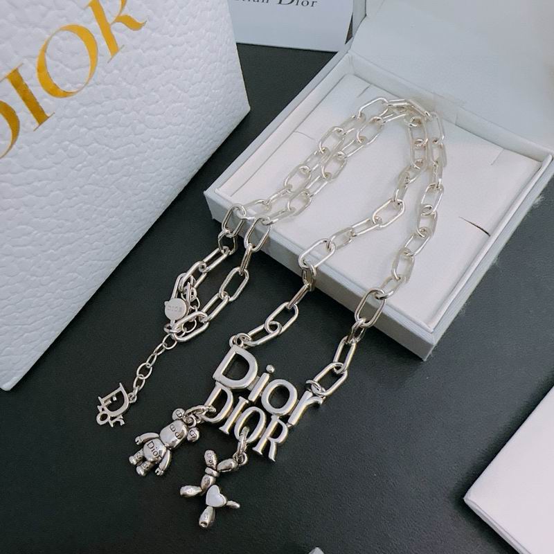 Dior Necklace 05yxh17 (1)