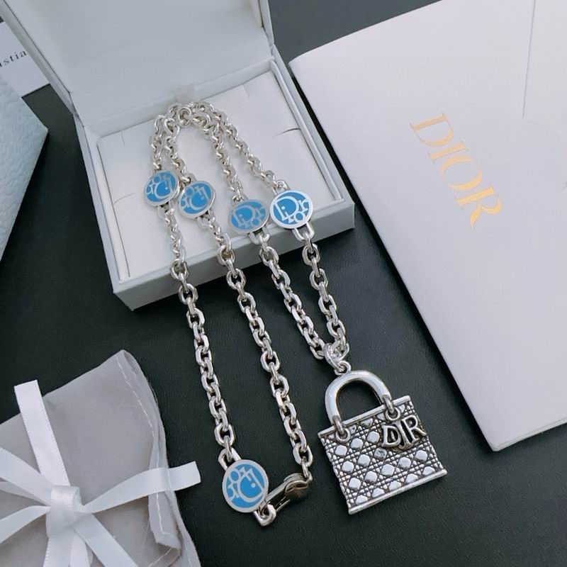 Dior Necklace 03lyh236 (1)