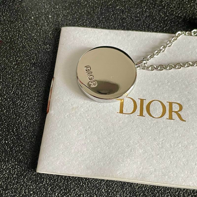Dior Necklace 06yxh06 (1)