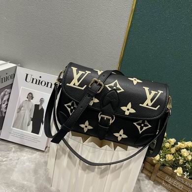 M46584 25X9X15cm YG (1)