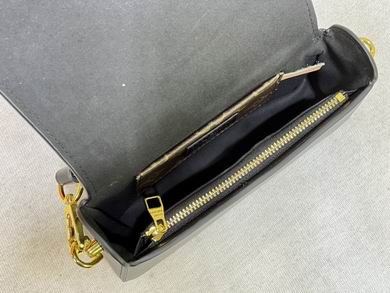 M69841 17X10X4.5cm XM (1)