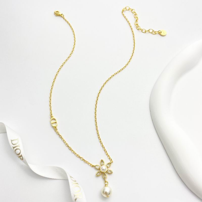 Dior Necklace 05yxh57 (1)