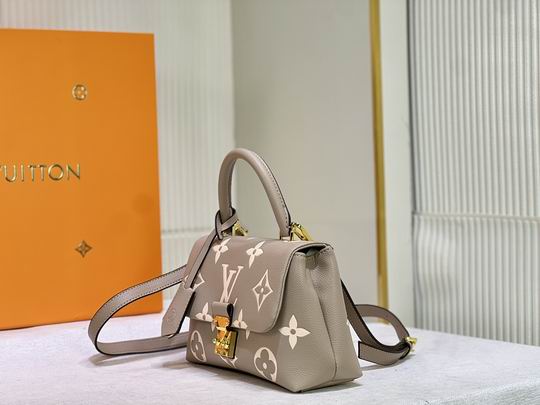 MadeleineBB M46008 24x17x8.5cm cs (1)