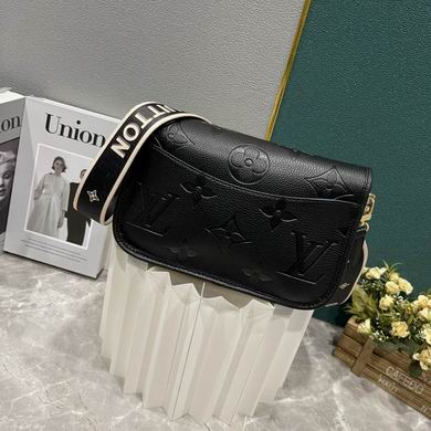 M46386 25X9X15cm YG (1)