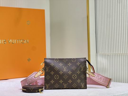 盥洗袋Monogram M47546 M47544 19x15x6cm cs (1)