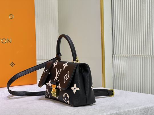 MadeleineBB M46008 24x17x8.5cm cs (1)