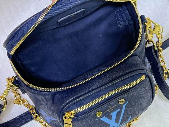 Bumbag M82208 17x12x9.5cm ss (1)