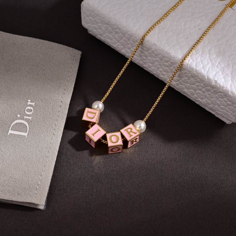 Dior Necklace 05yxh41 (1)