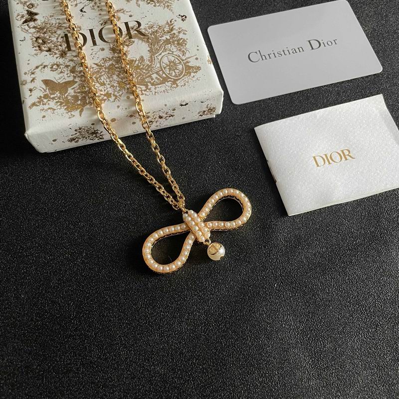 Dior Necklace 06yxh08 (1)