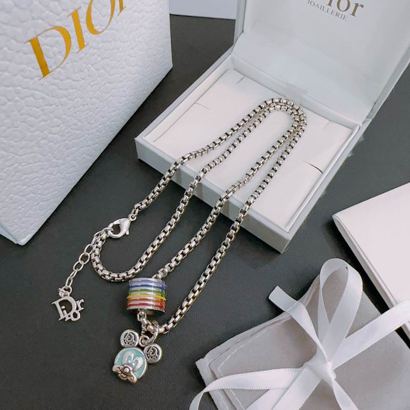 Dior Necklace 06yxh01 (1)