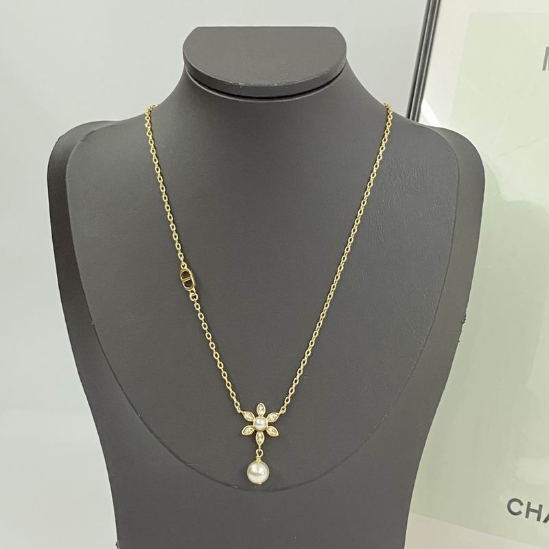 Dior Necklace 05yxh57 (1)