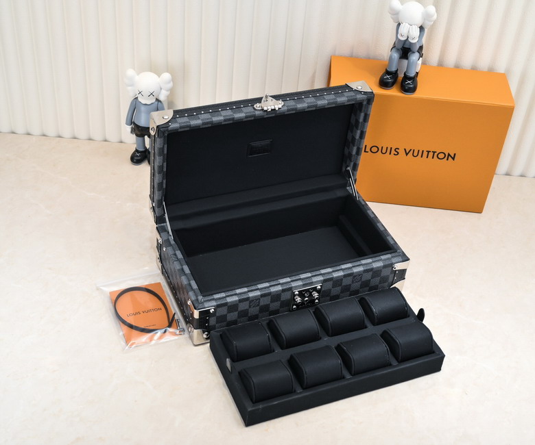 M4700B 34x18x11cm ss1_1