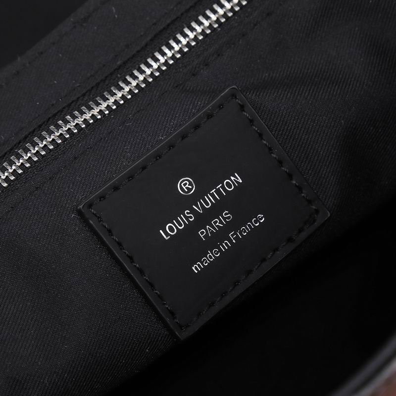 Messenger M40511 33x22.5x11cm ww (1)