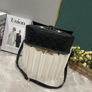 M46584 25X9X15cm YG (1)