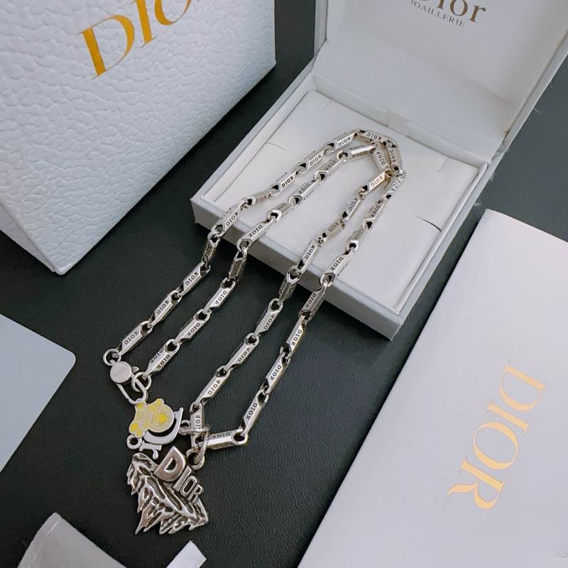 Dior Necklace 03lyh271 (1)