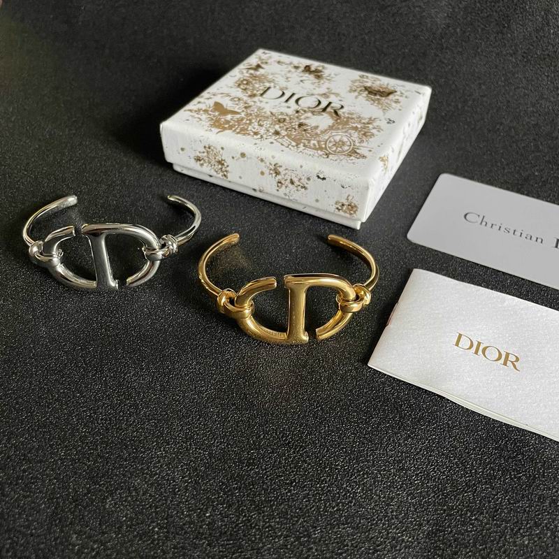 Dior Bracelet 05yxh39 (1)