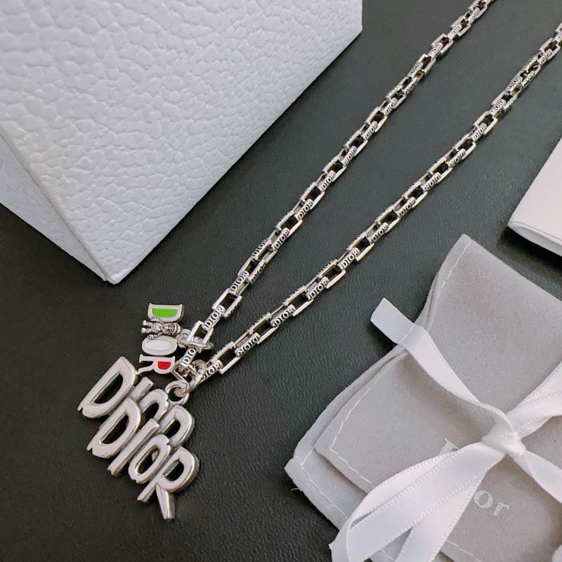 Dior Necklace 03lyh274 (1)