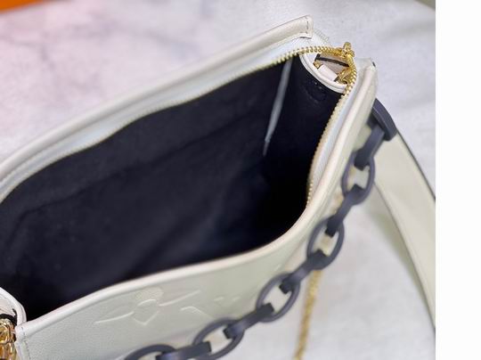 M67692 M80504 25x20x5cm cs (1)